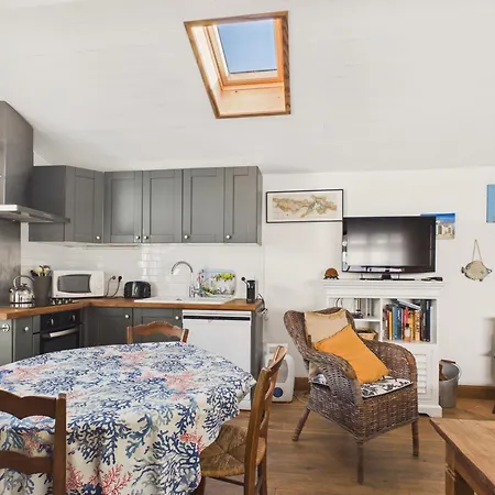 Apartment Pour 4, Plein Centre, A 700 M *